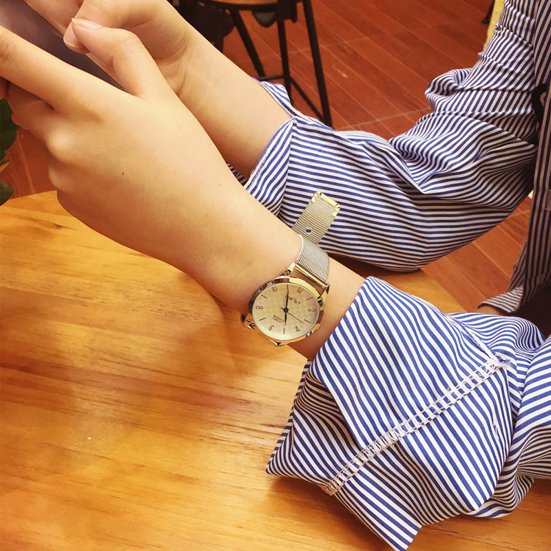 韓國金屬銀色鏈條韓版簡約學生手表超薄時尚潮流男表女表情侶腕表