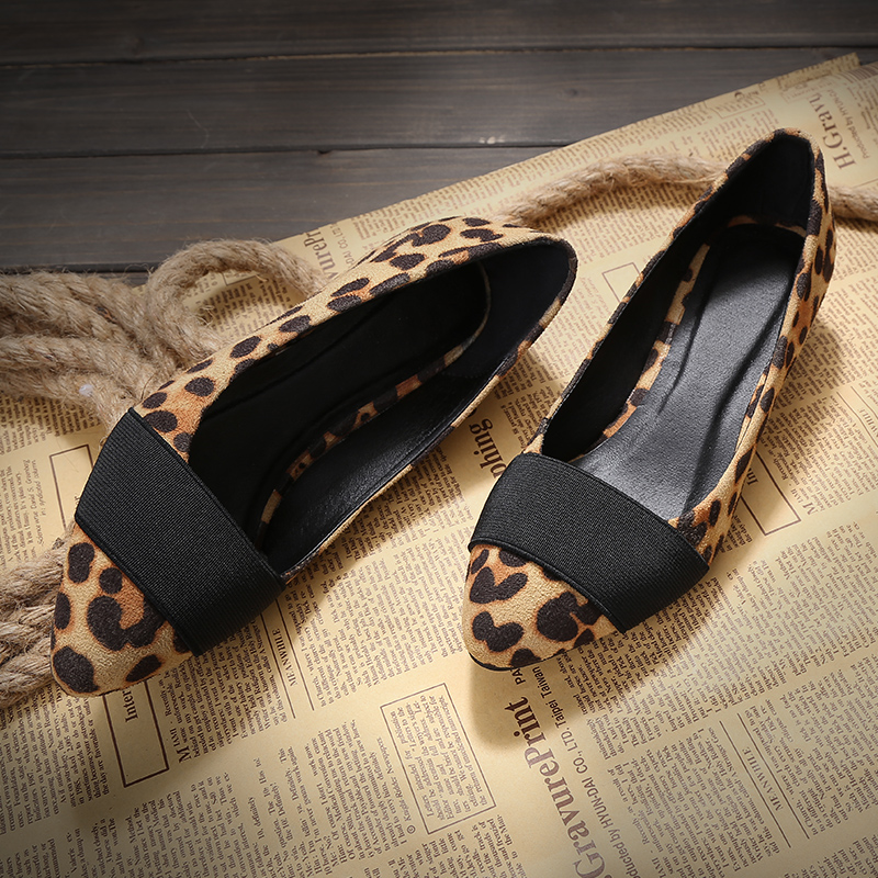 春季新款韓版豹紋女單鞋坡跟淺口尖頭中跟內增高女鞋休閑舒適